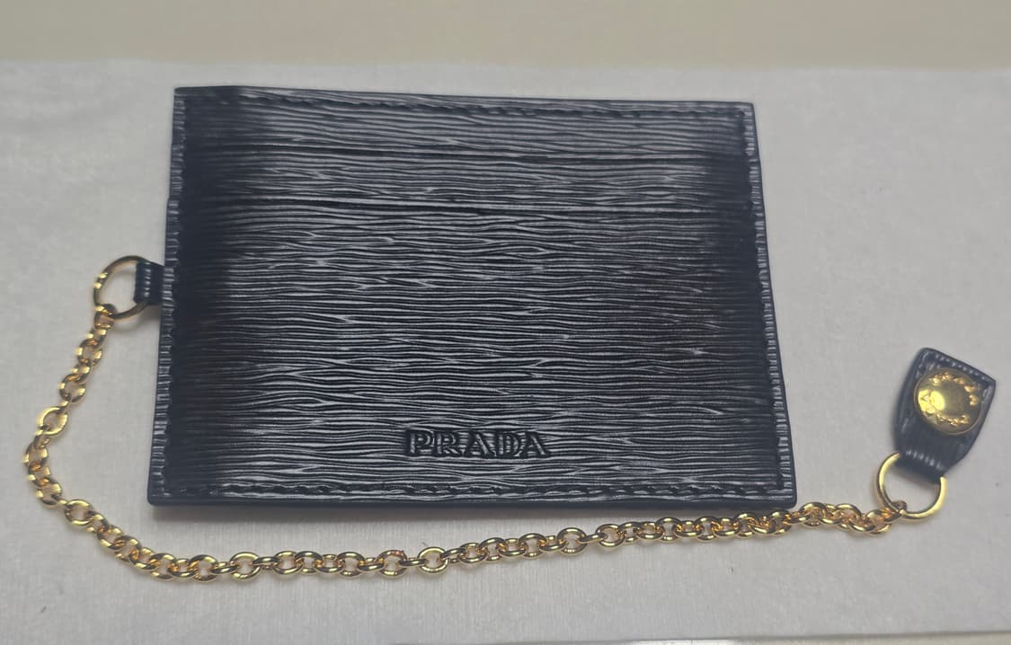 프라다 1MH132 비텔로 레더 블랙 골드 장지갑 상품이미지9