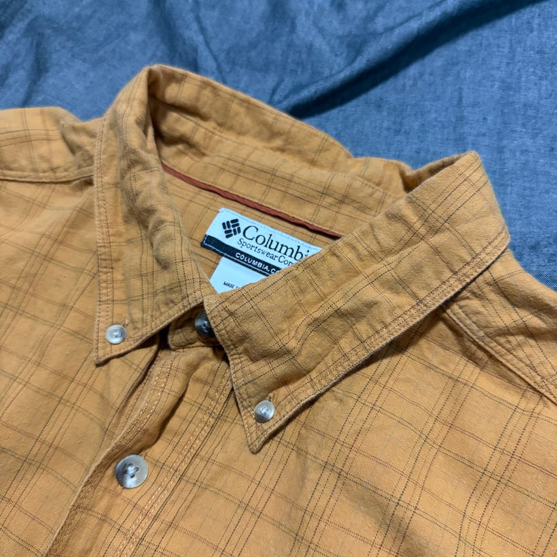 Long Sleeve Button Down Shirt 상품이미지3