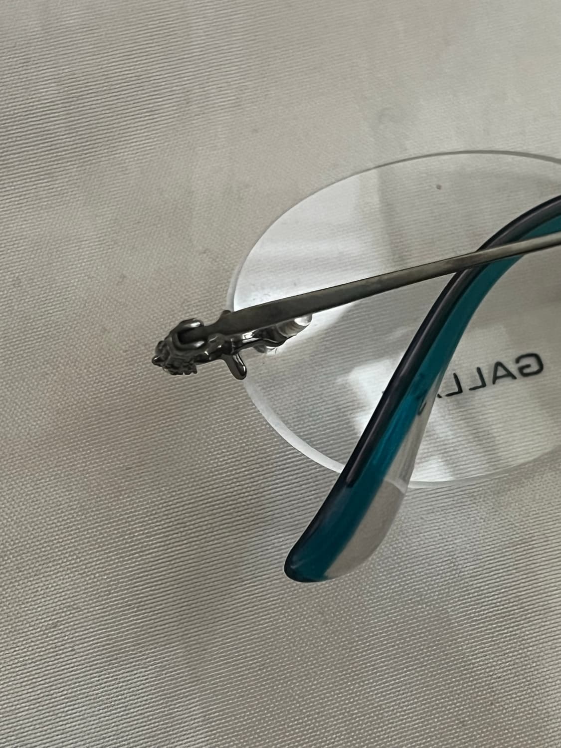 Gallan titan 무테 안경 - 실버블루 상품이미지2