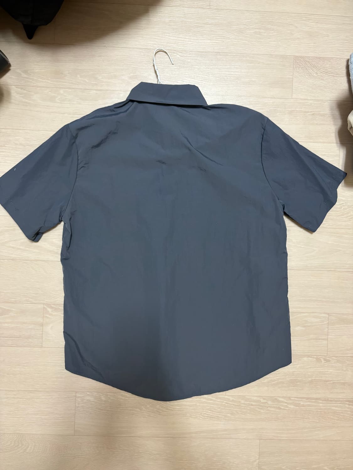 원더원더 다톤 오버핏 나일론 카콜 티셔츠 상품이미지3