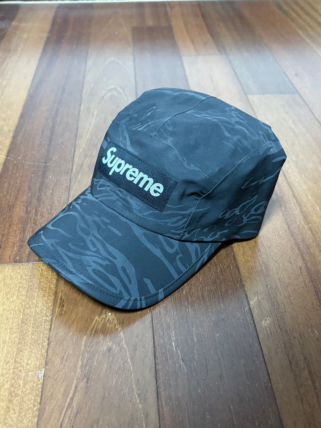 슈프림 타이거 카모 리플렉티브 캠프캡 블랙 상품이미지2