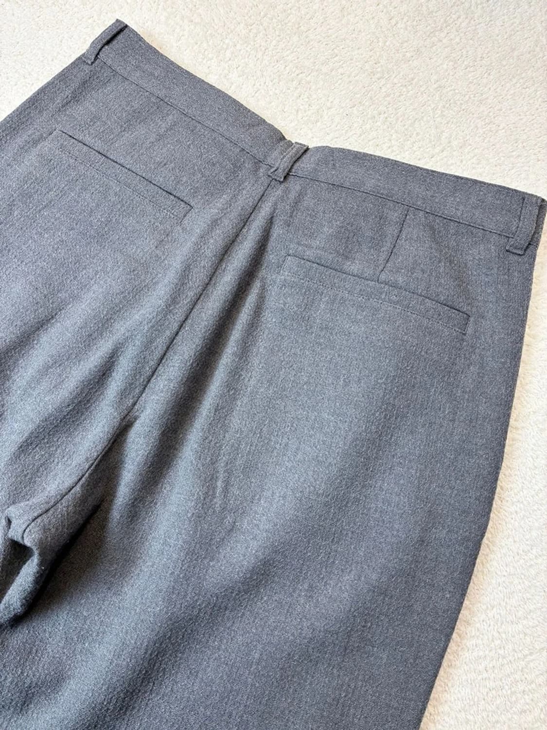 코스 COS 테이퍼드핏 울 팬츠 PN6122 상품이미지6