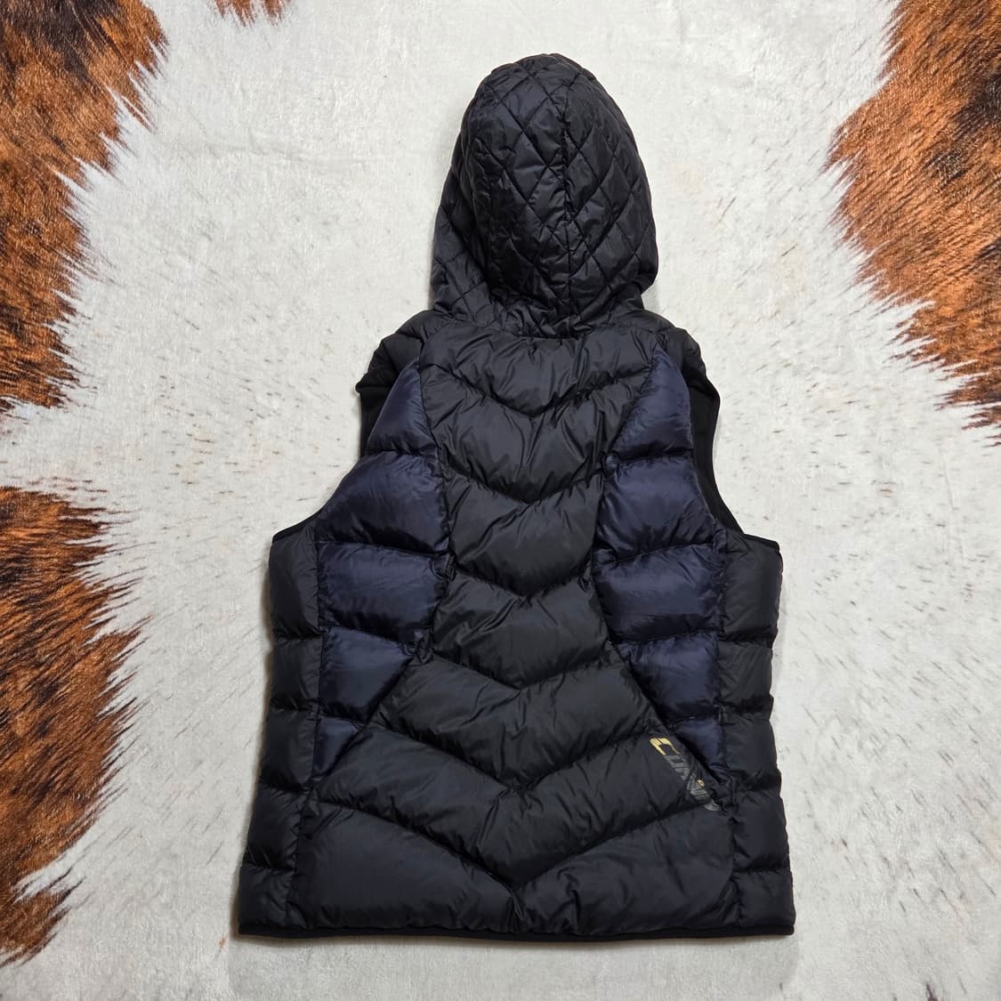 K2 비러시블 양면 오리털 패딩 조끼 상품이미지5