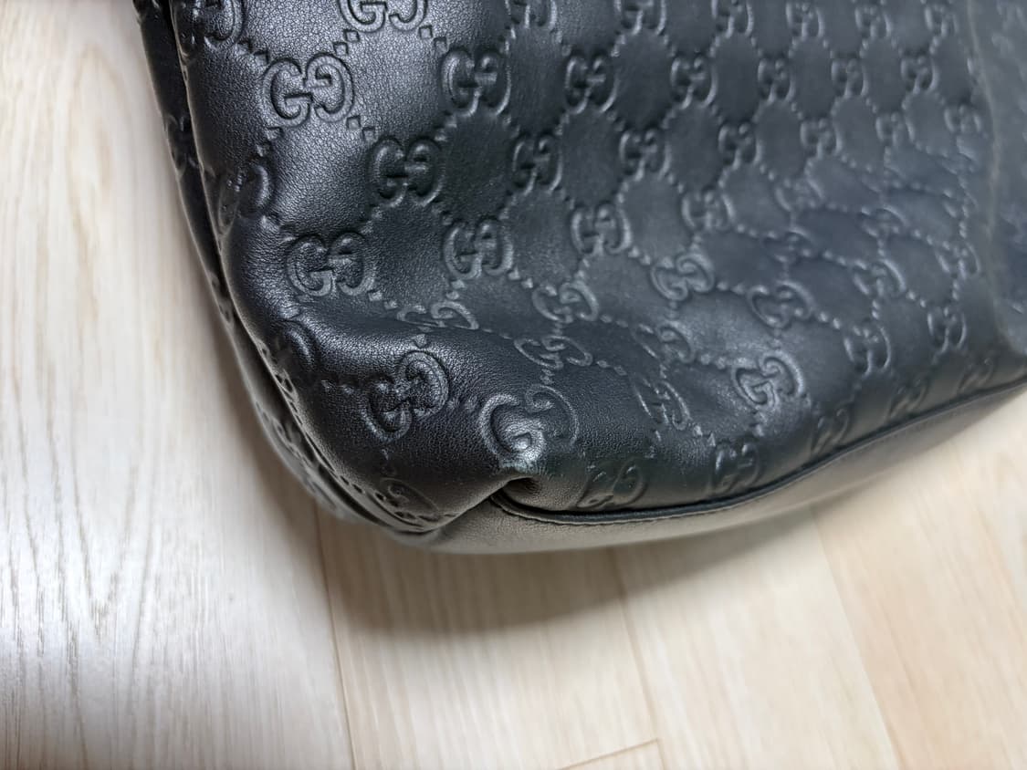 구찌 GG 올블랙 토드백 (3회 사용) 상품이미지8