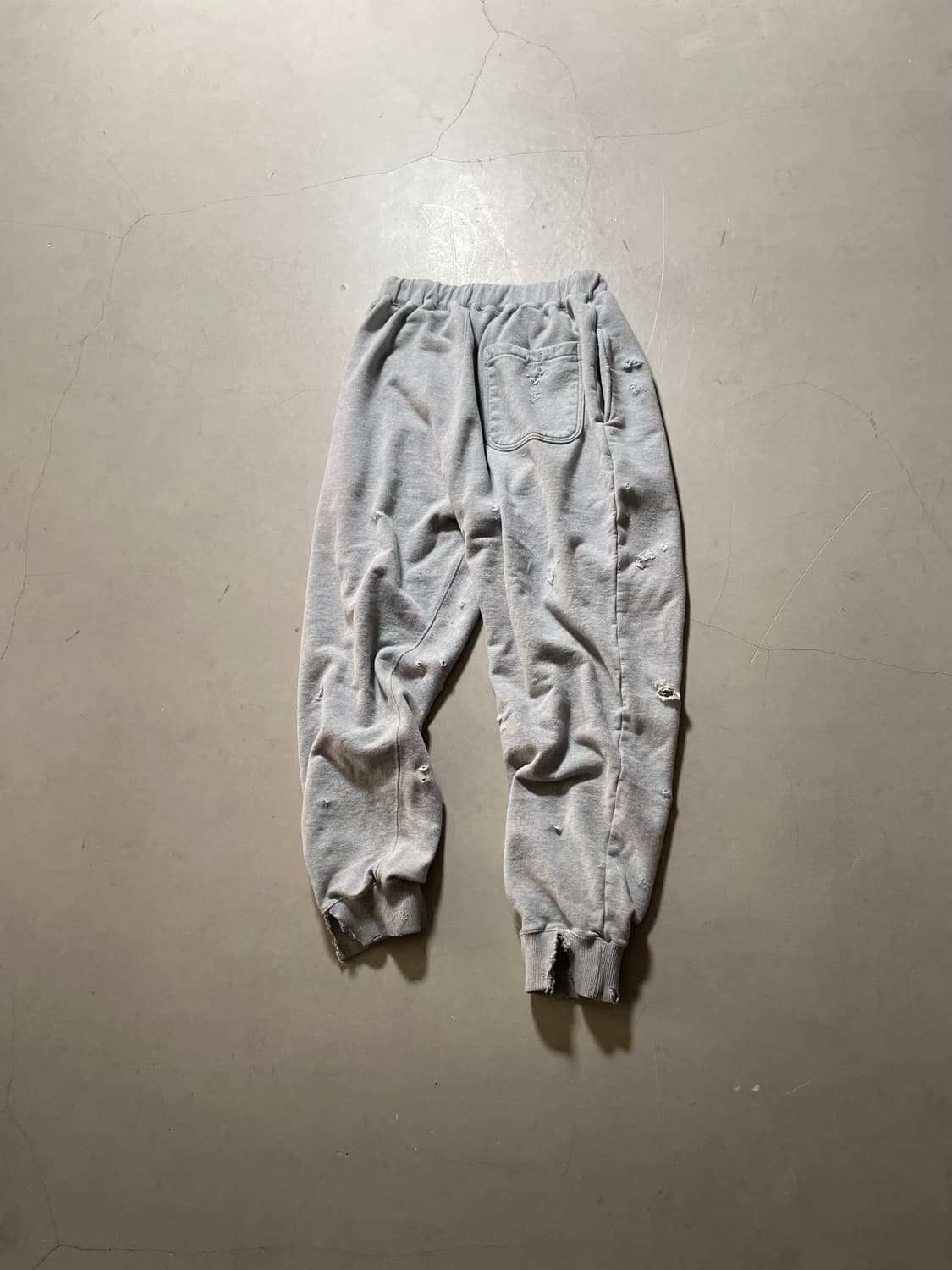 KZ Atelier  Distressed Sweat Pants 상품이미지3