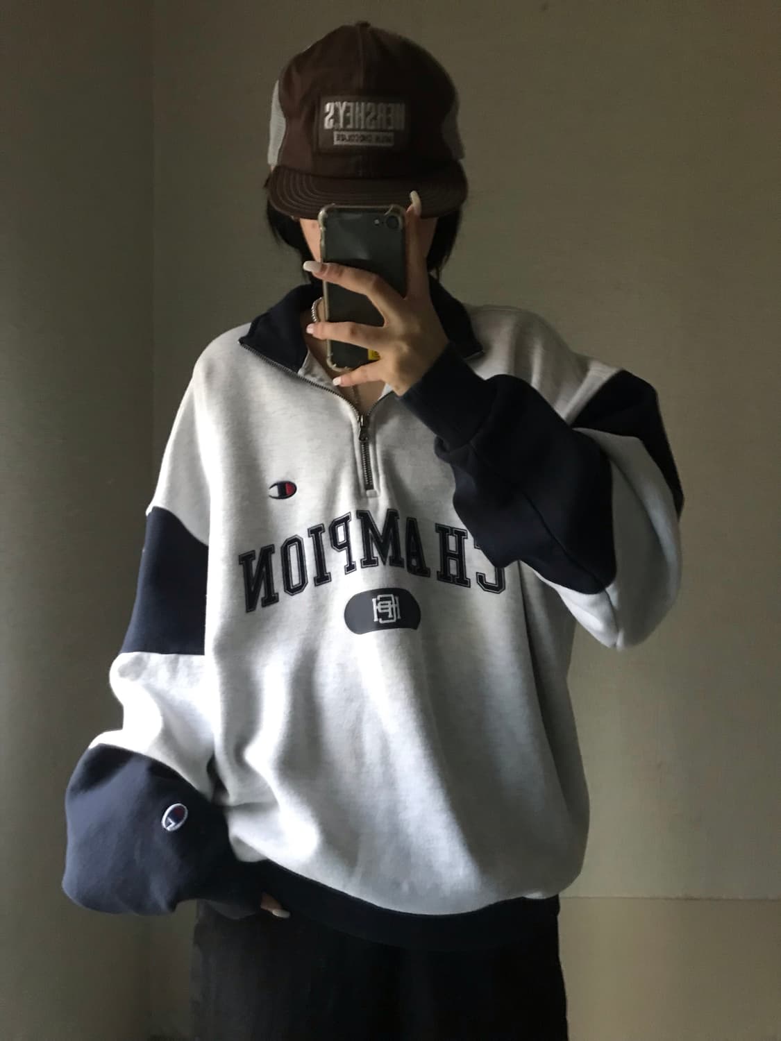 챔피온 빅로고 스웨트 반집업 상품이미지3