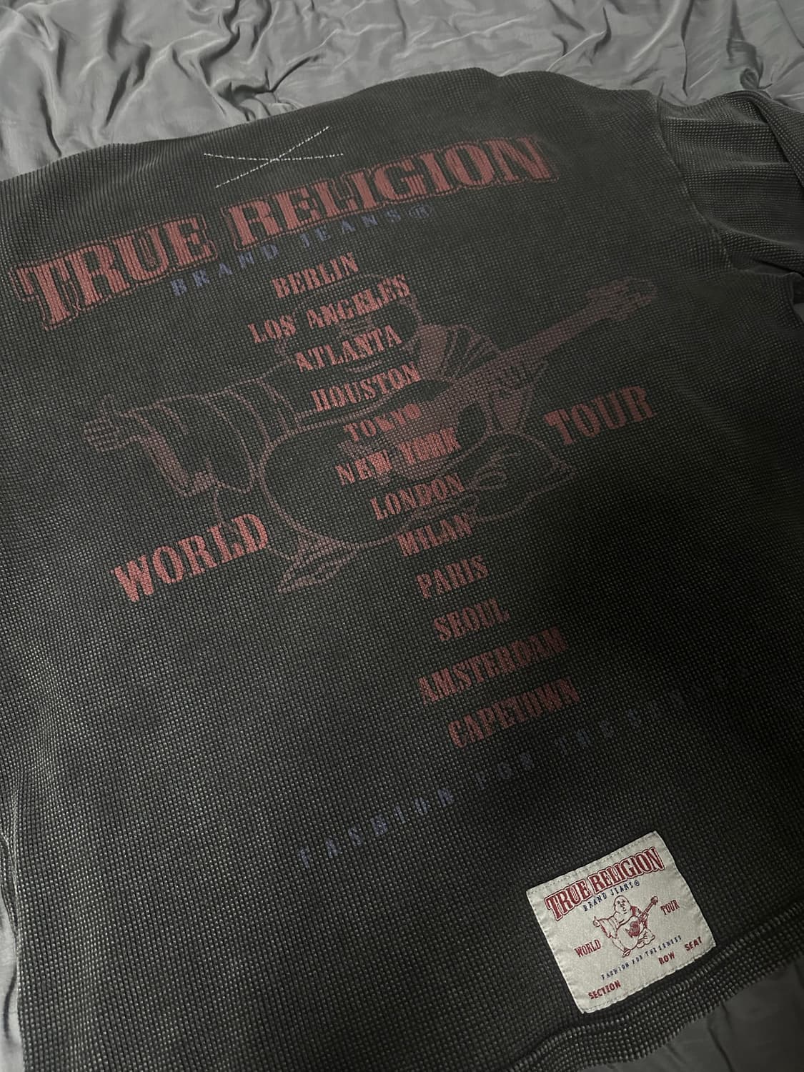 True Religion 트루릴리젼 월드투어 와플 워시드 롱슬리브 상품이미지3