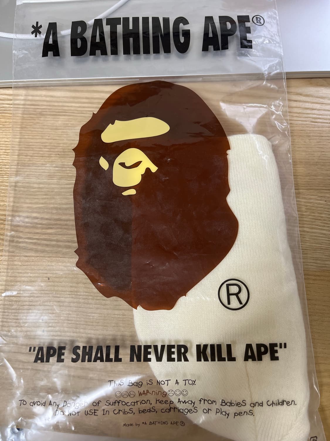 BAPE 베이프 트윈 스타 비니 화이트 상품이미지2