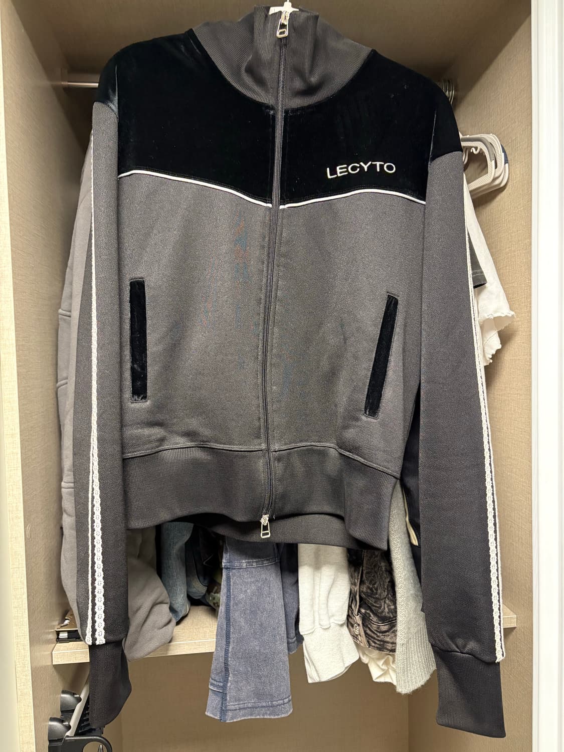 lecyto Piping Line Track Zip Up Jacket 상품이미지1