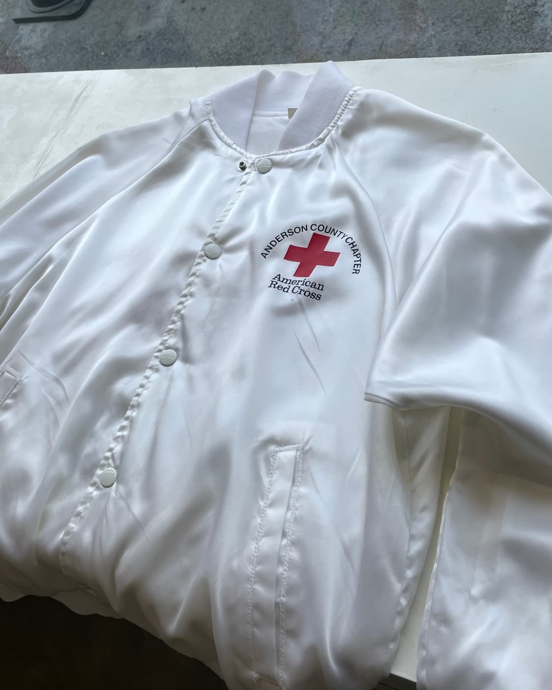 90s USA Red Cross Satin Jacket 적십자 새틴자켓 상품이미지8