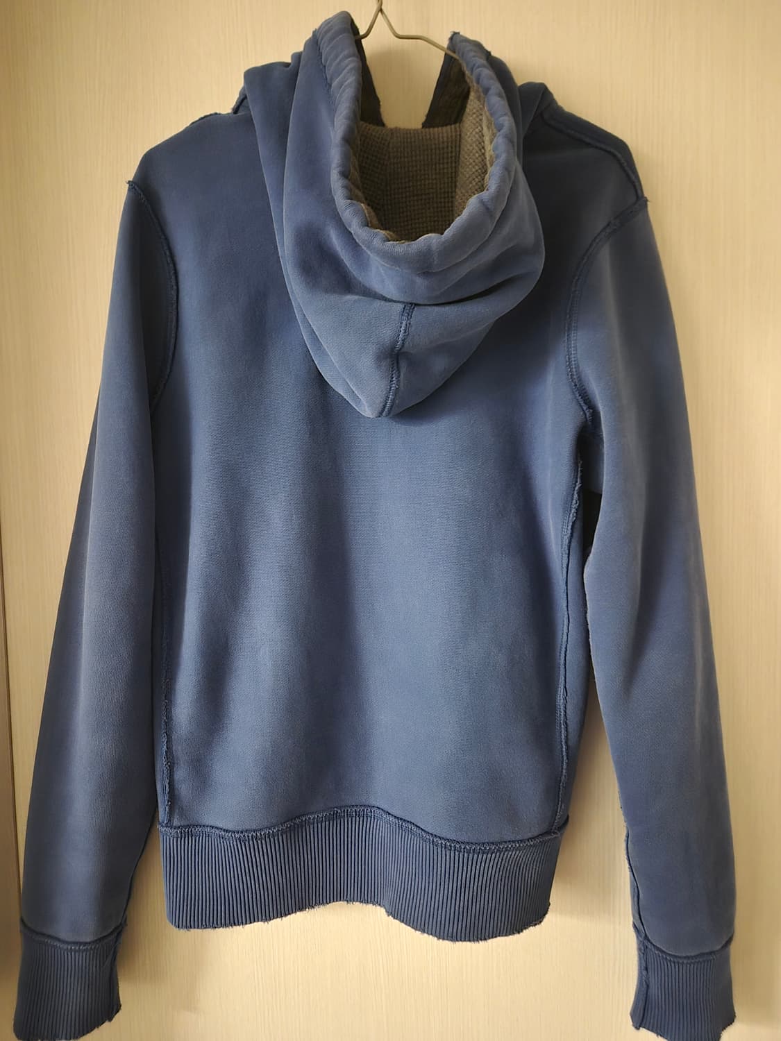 아베크롬비 아담스마운틴 머슬핏 블루 후드집업 S 상품이미지4