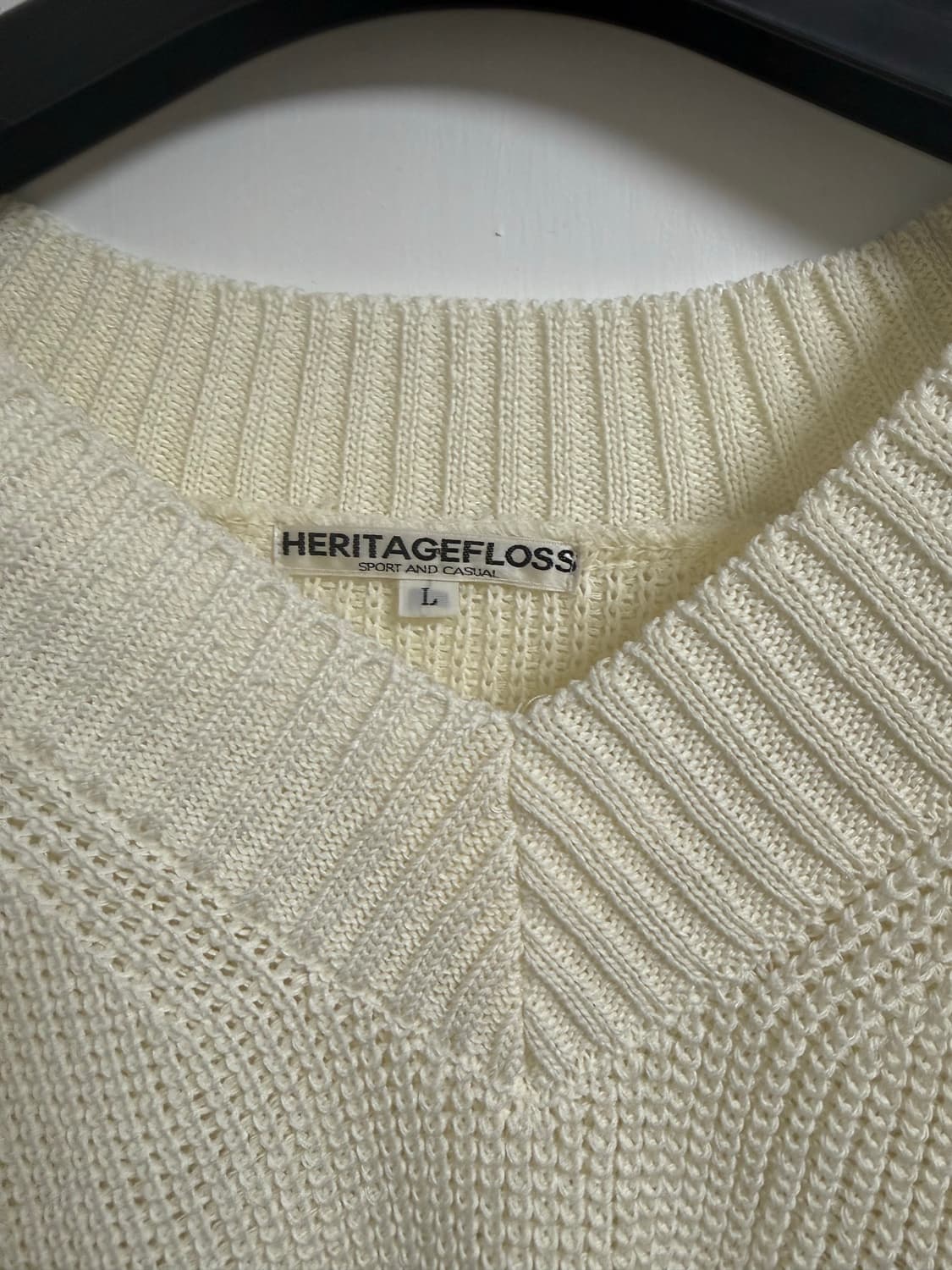 헤리티지플로스(Heritage Floss)의 HFC 펠트 리넨 브이넥 스 상품이미지2