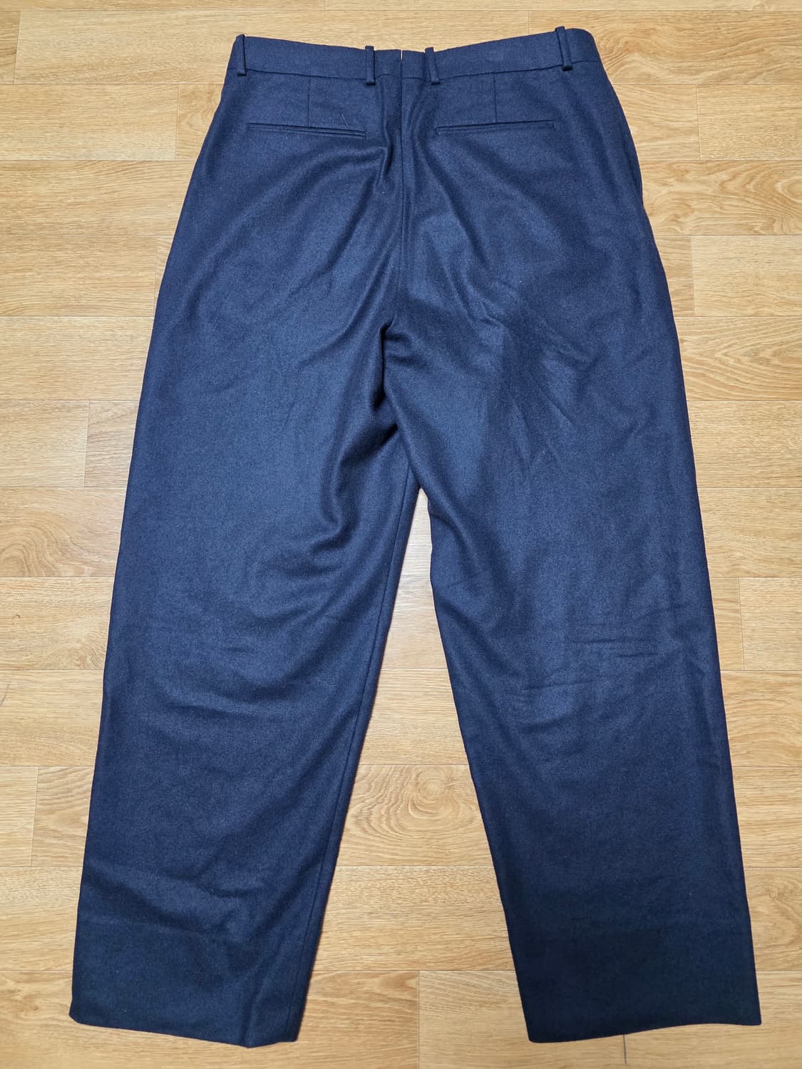 포터리 파인 울 와이드 팬츠 다크네이비 4사이즈 상품이미지3