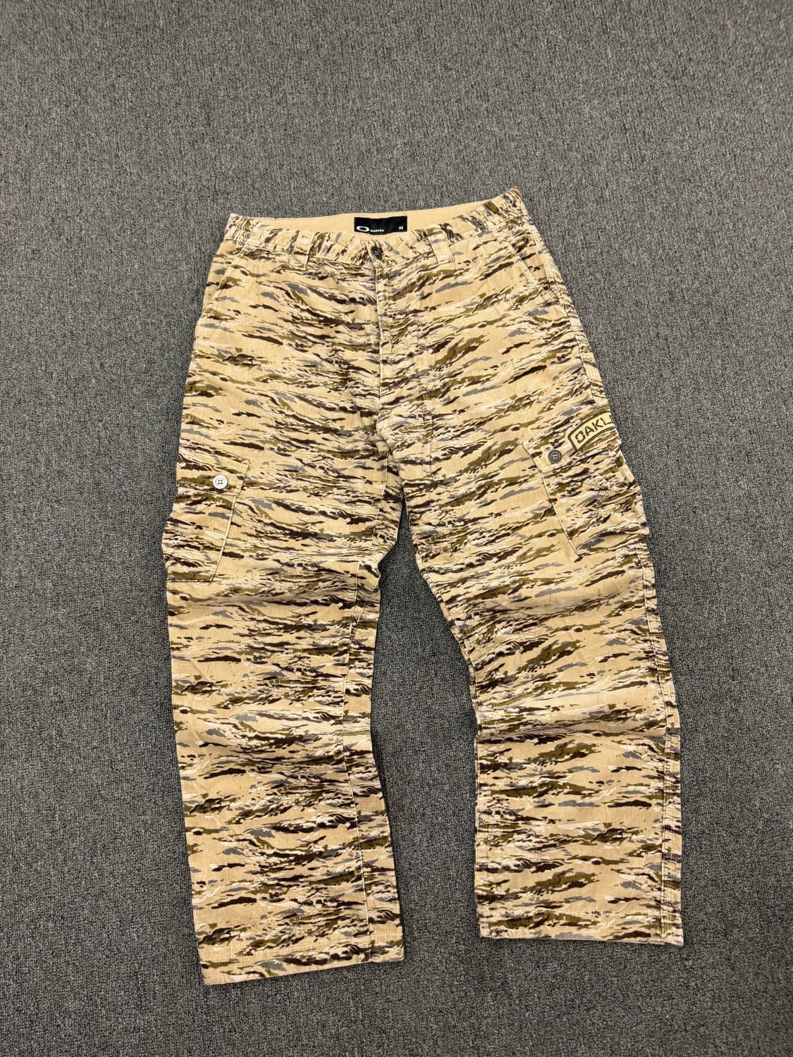 34)오클리 빈티지 카모패턴 코듀로이 카고팬츠 상품이미지3