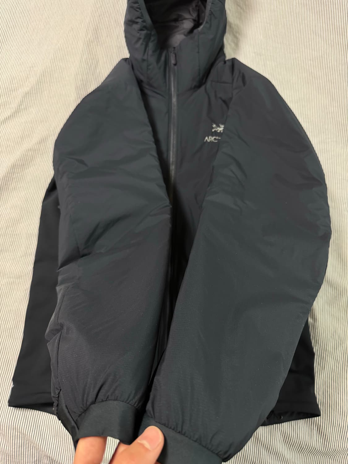 아크테릭스 아톰 LT 후디 킹피셔 상품이미지8