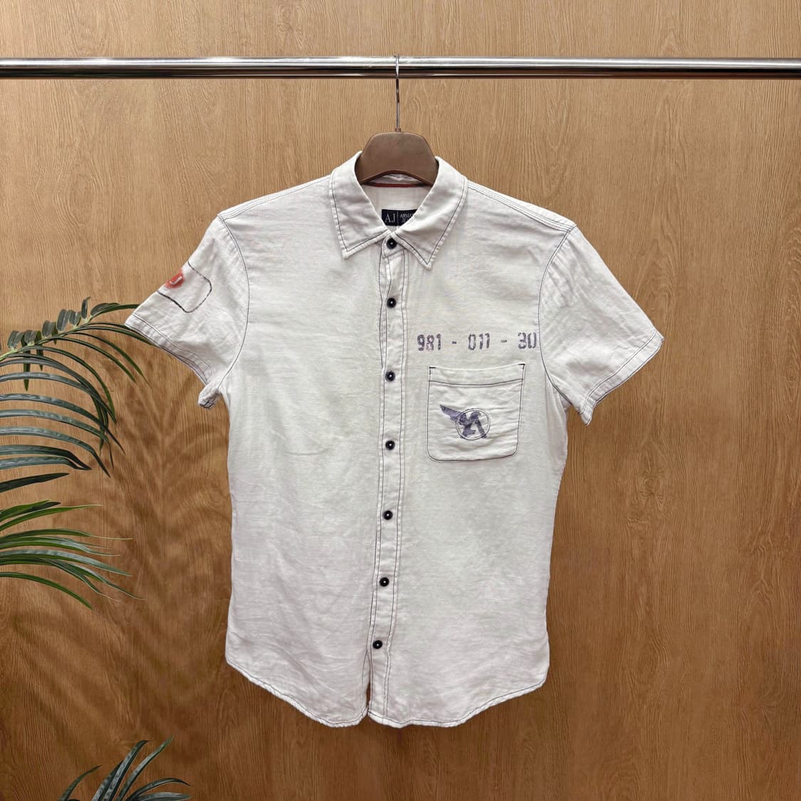 아르마니 진스 AJ반팔 셔츠 워싱 코튼 포켓 로고 프린팅 아이보리 상품이미지1