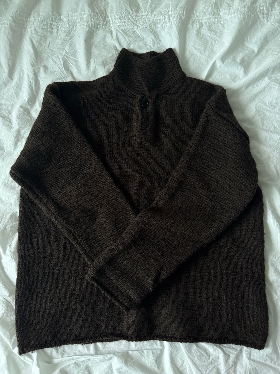 아모멘토 원버튼 카라니트 상품이미지4