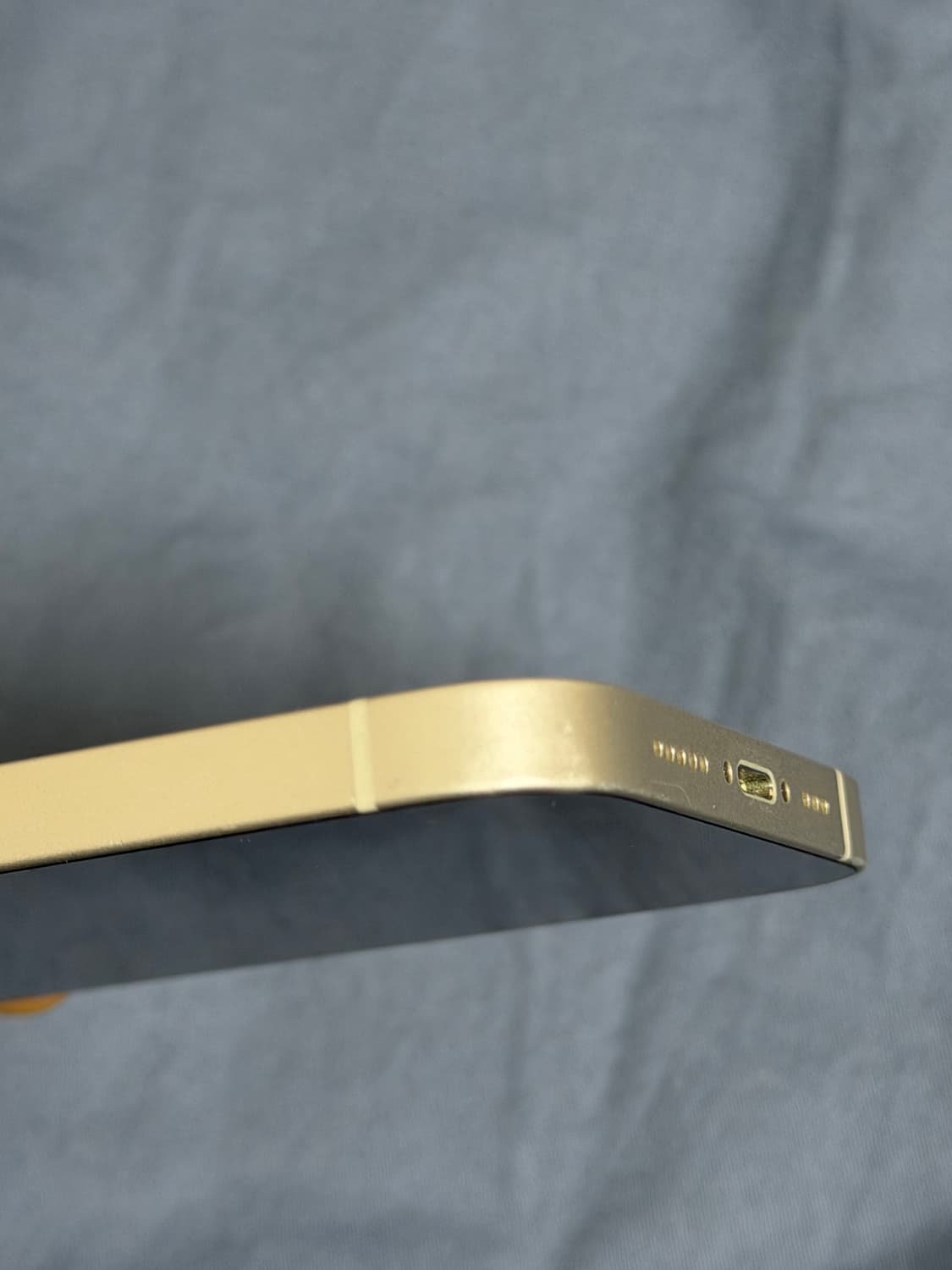 아이폰 14 128GB  배터리 성능 81% 상품이미지4