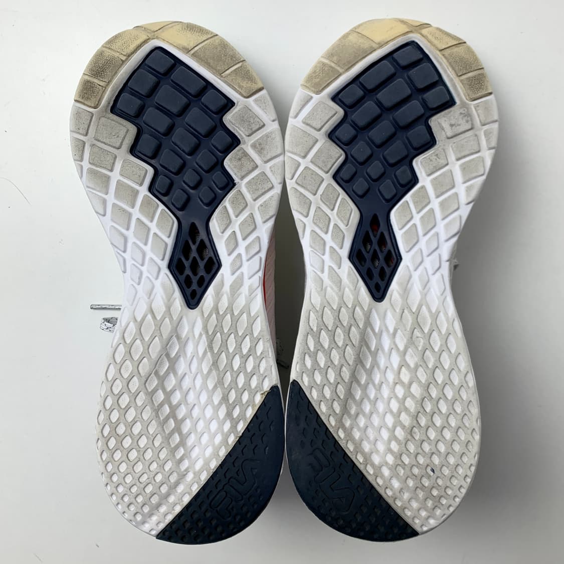 [260/정품] 휠라 RGB 플렉스 남성 운동화 신발
 상품이미지6