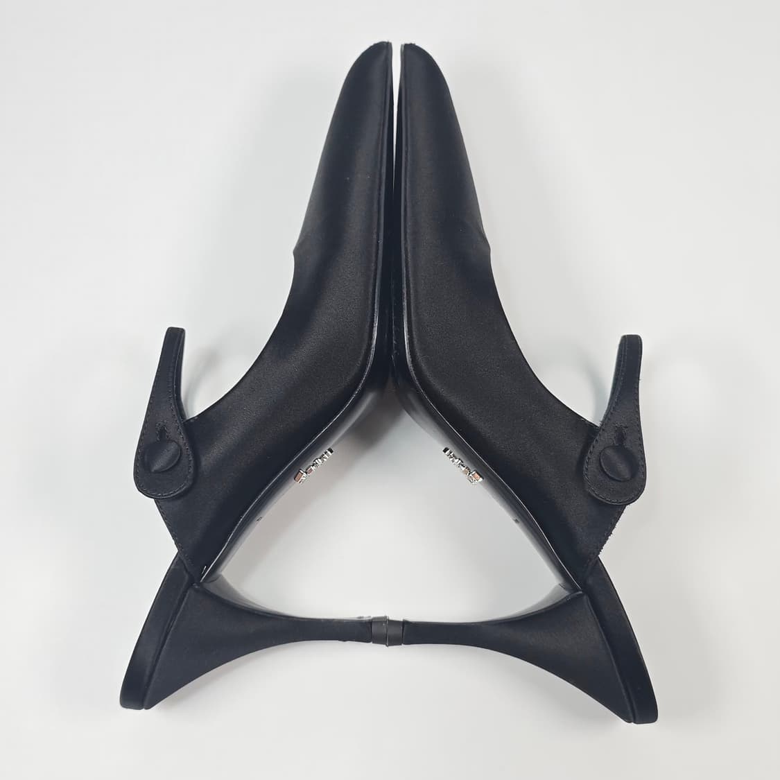 프라다 새틴 하이힐 뮬 슬링백 펌프스 ( 225 ) 상품이미지4