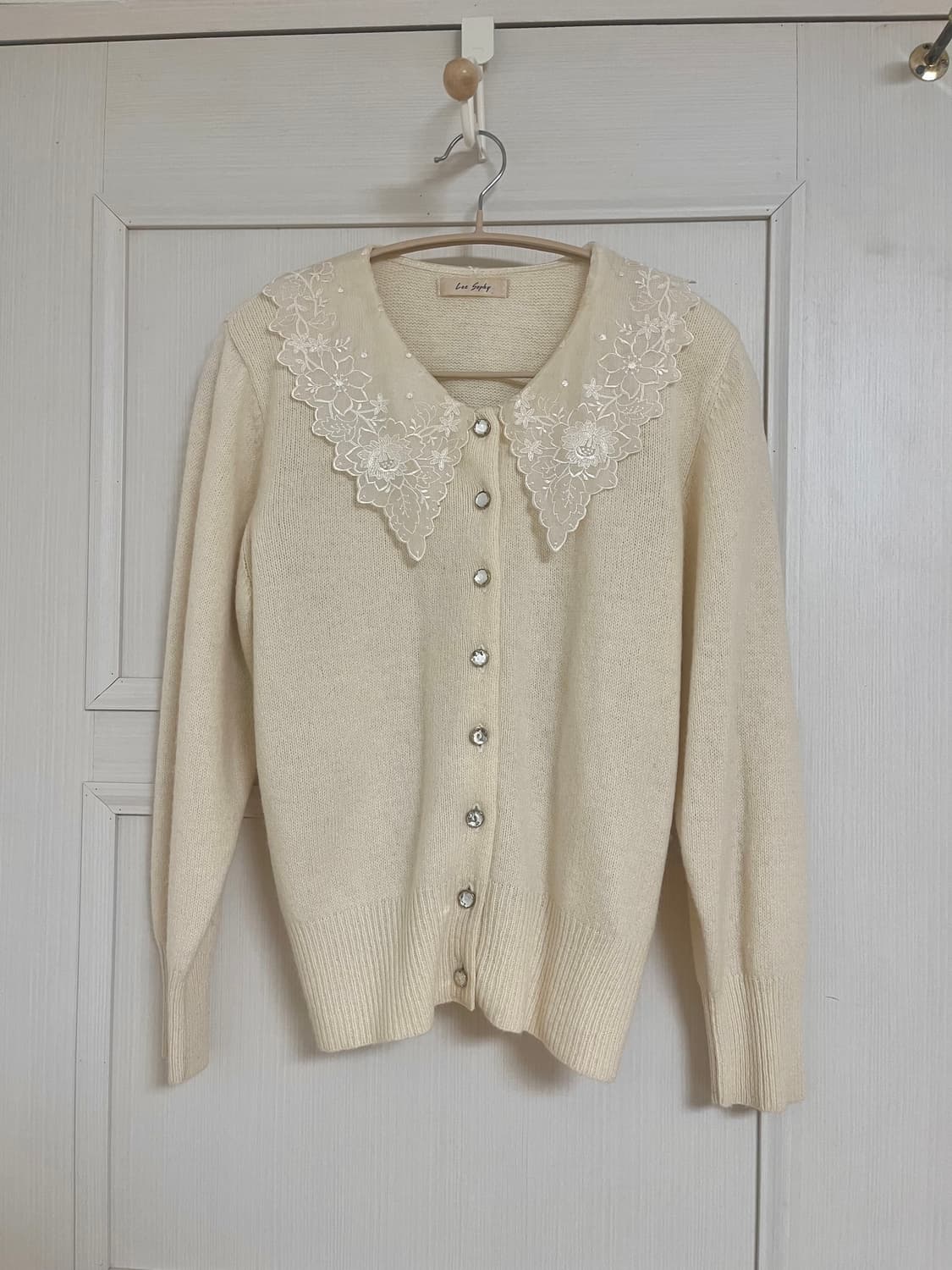 레이스 카라 크림아이보리 울 가디건 상품이미지1