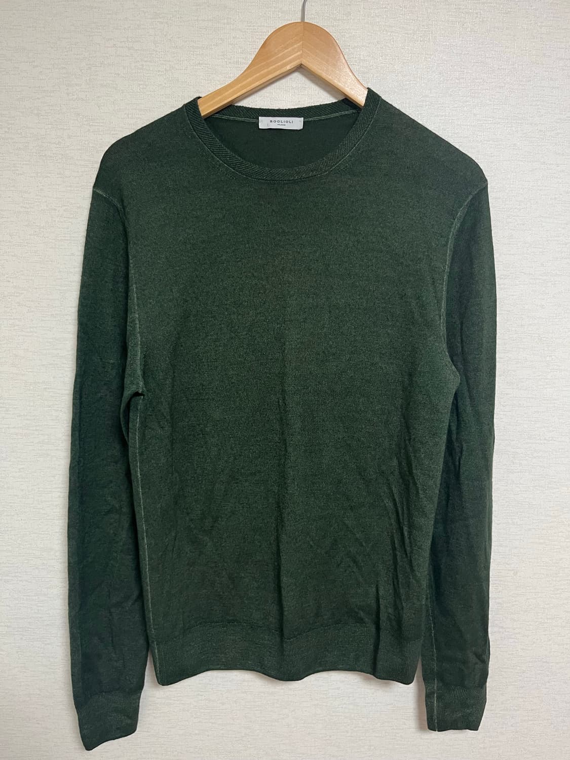 볼리올리 라운드넥 니트 상품이미지1