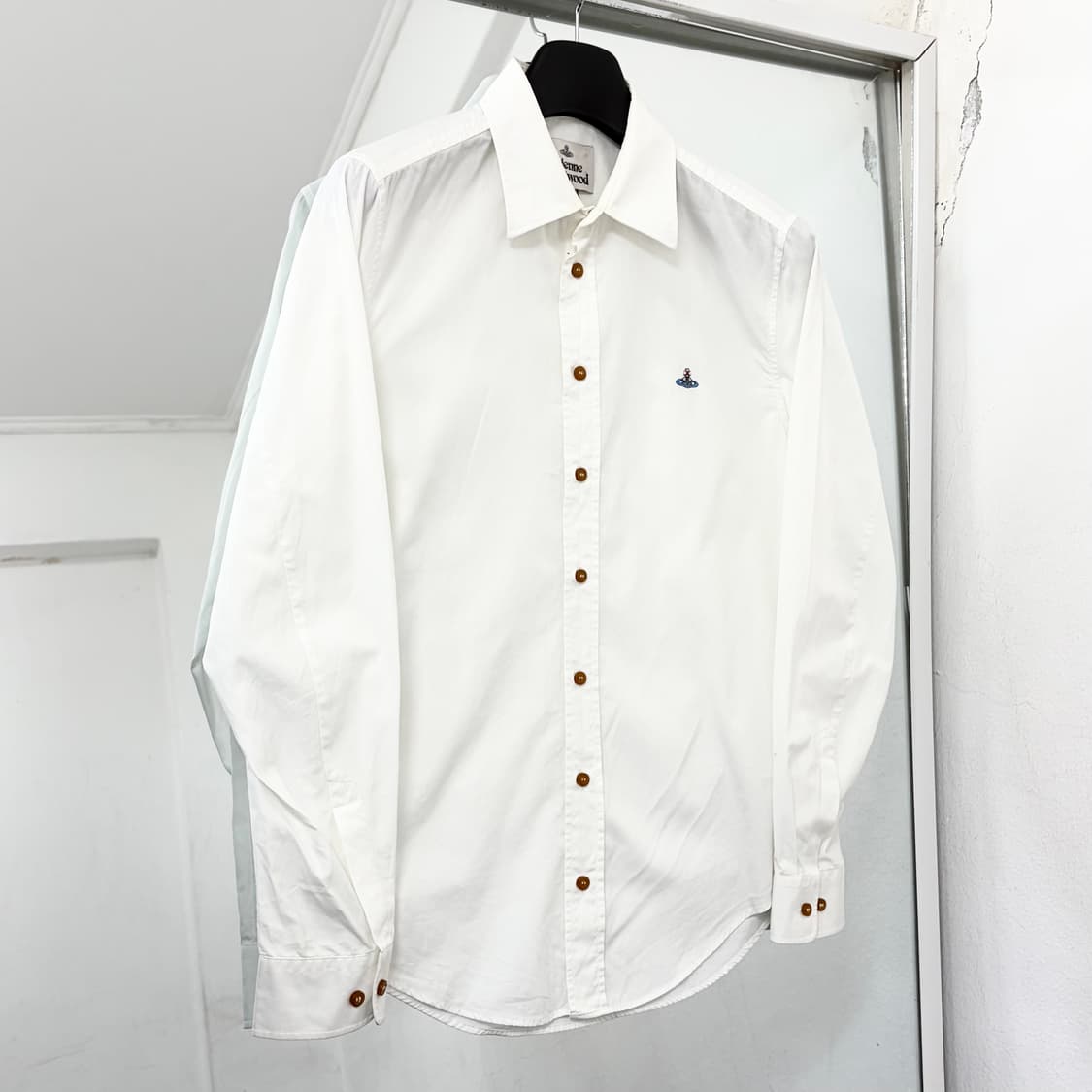 비비안웨스트우드 화이트 셔츠 상품이미지3