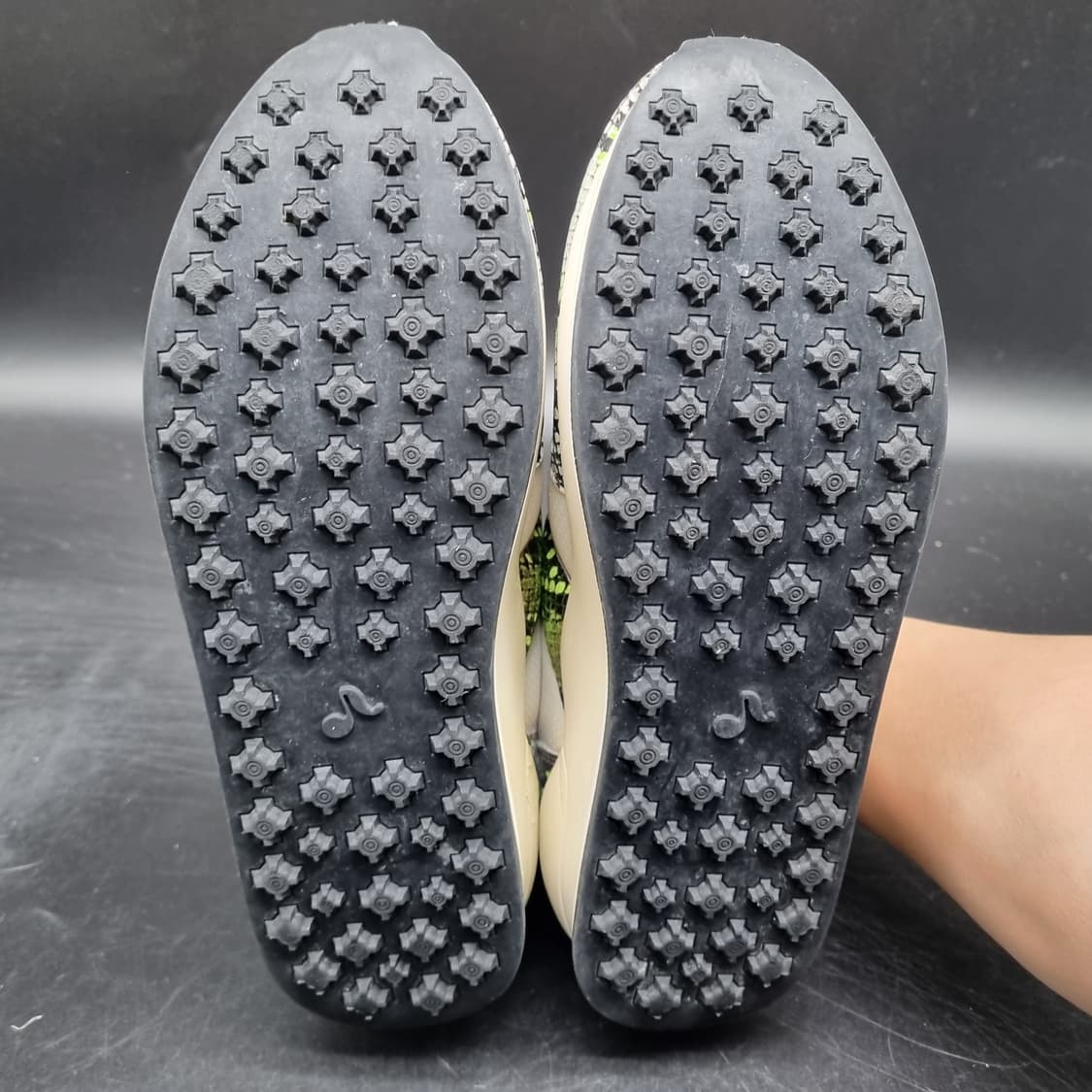 나무하나 뱀피 여성스니커즈235 상품이미지3