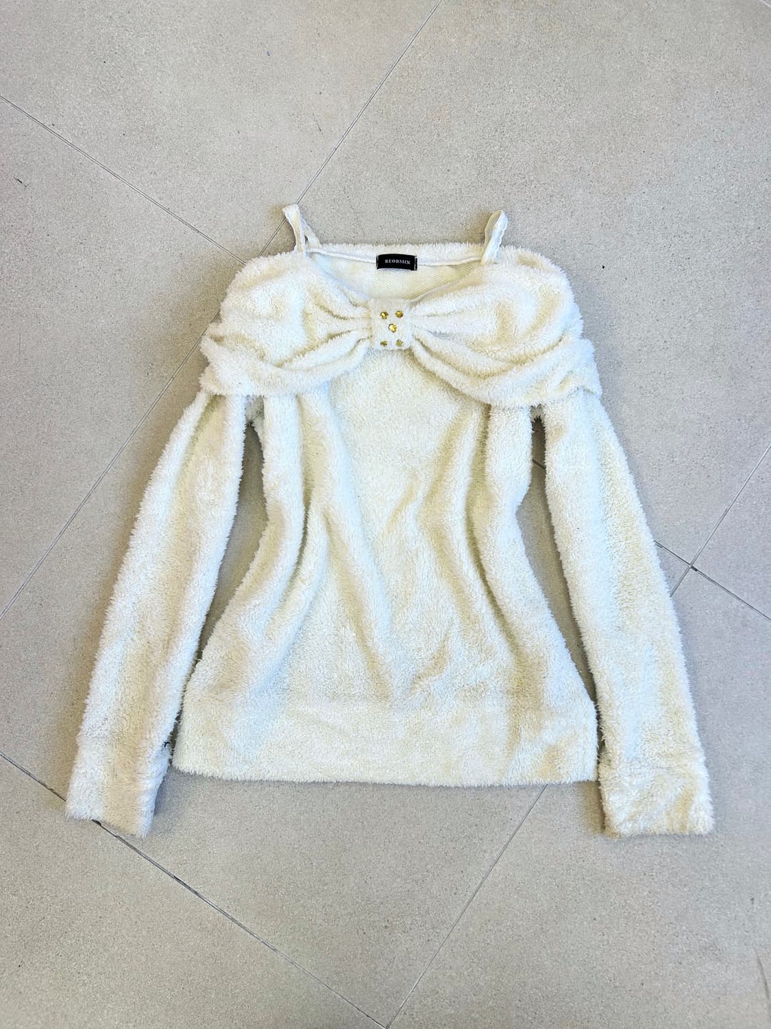 리본 오프숄더 니트 롱슬리브 상품이미지1