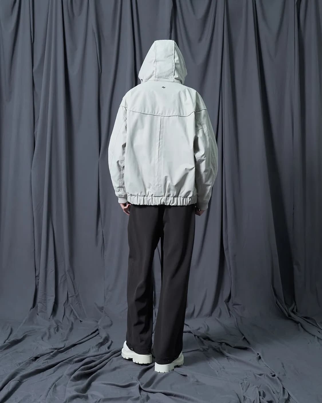 지제로 송지오 후드 디터쳐블 돌먼 점퍼 크림 상품이미지6