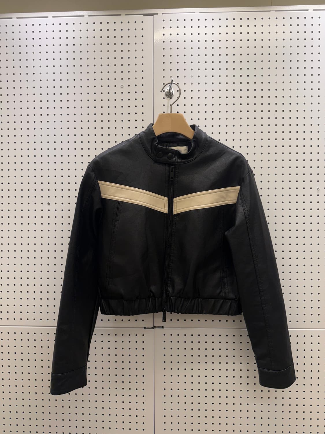 크롭 레더 라이더 자켓 U611 상품이미지2