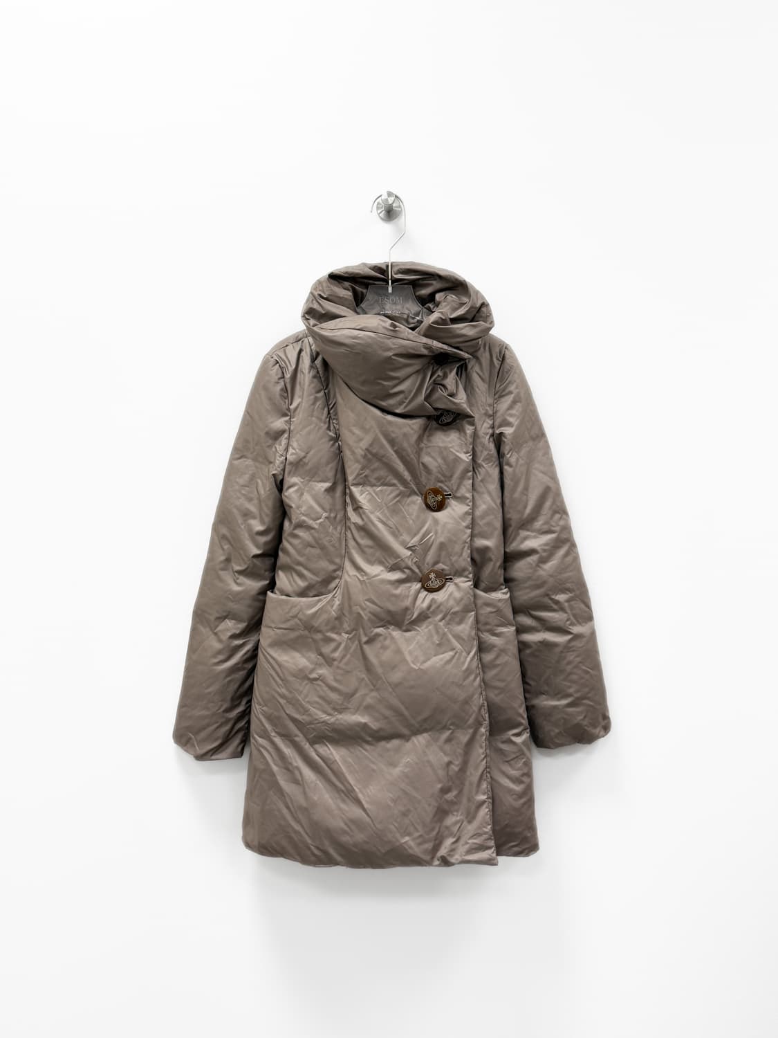 비비안 웨스트우드 레드라벨 하이넥 패딩 코트 상품이미지1