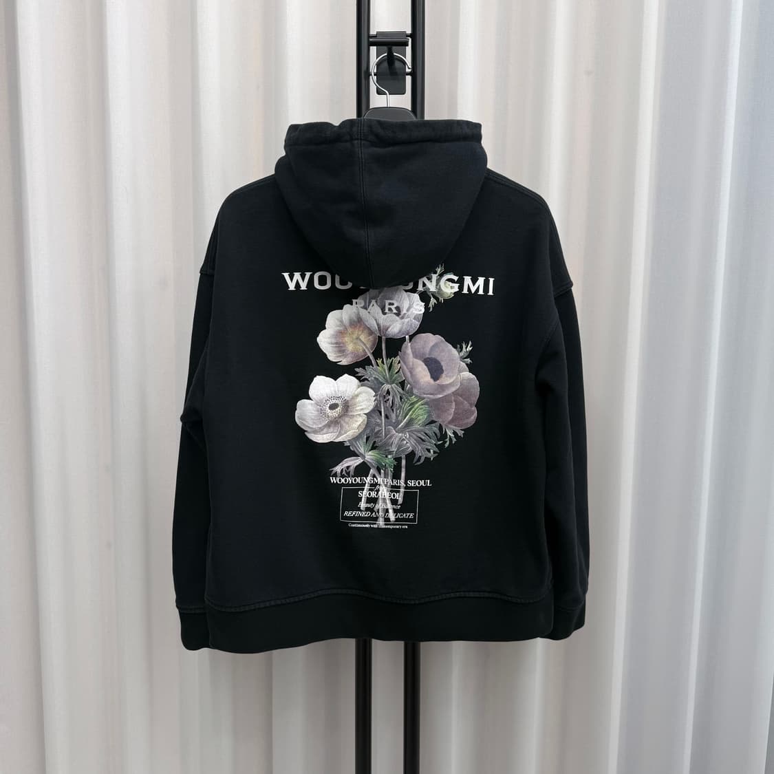 [48] 우영미 플라워 후드티 블랙 상품이미지1