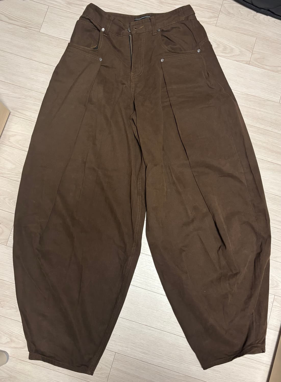 아이돈워너셀 벌룬 팬츠 상품이미지3