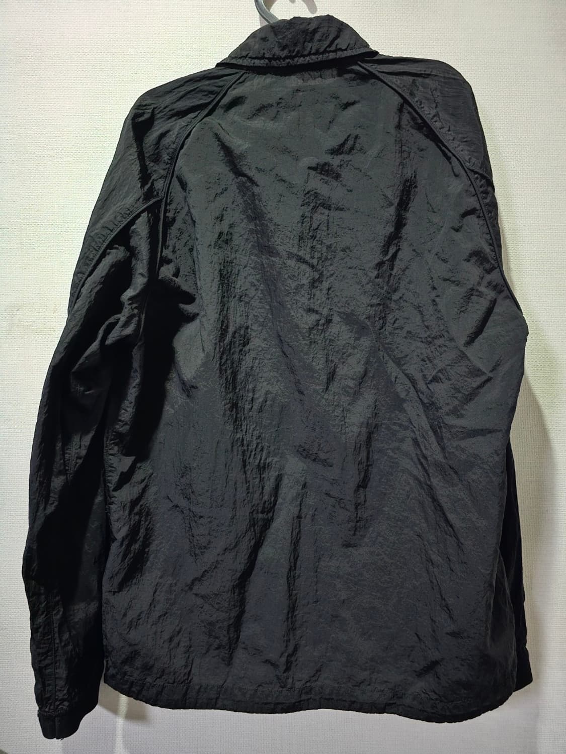 정품 스톤아일랜드 나일론메탈 오버셔츠 자켓  100 / L 상품이미지4