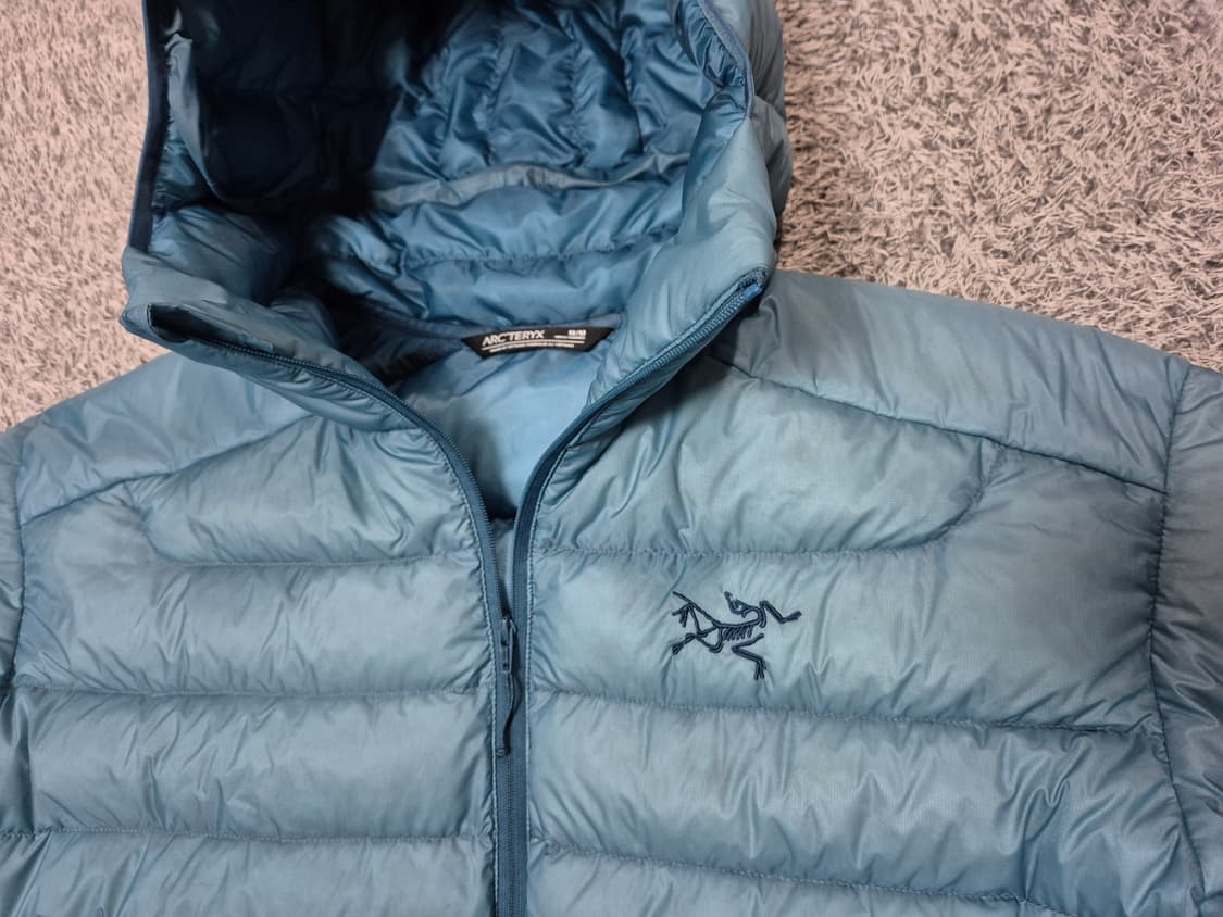 아크테릭스 세륨 후디 경량 패딩 M[하자] 상품이미지3