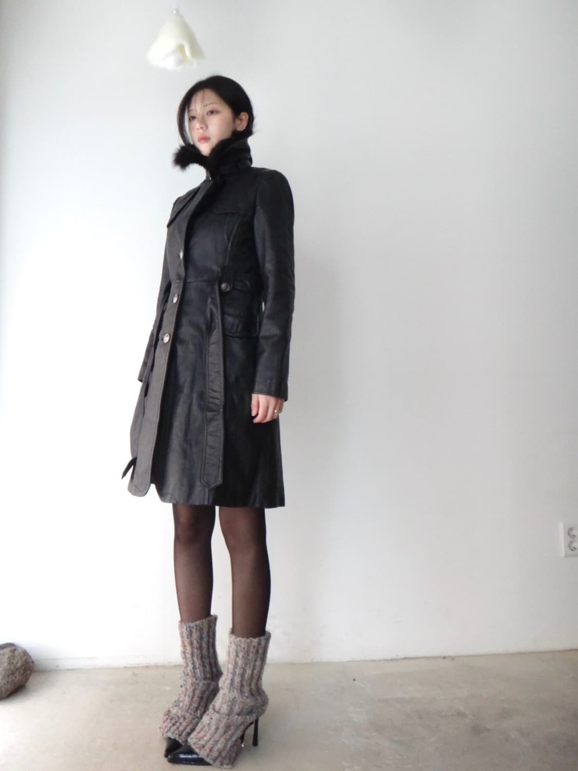 Leather buckle line fur jacket / black 상품이미지9