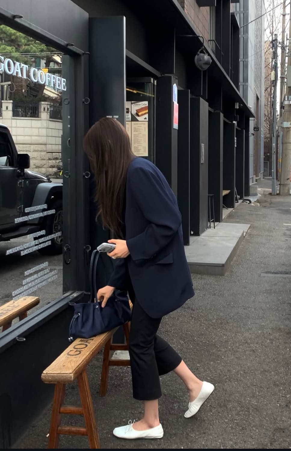 렉토 RECTO 카라 디테일 플루이드 수트 자켓 차정원 착용 상품이미지6