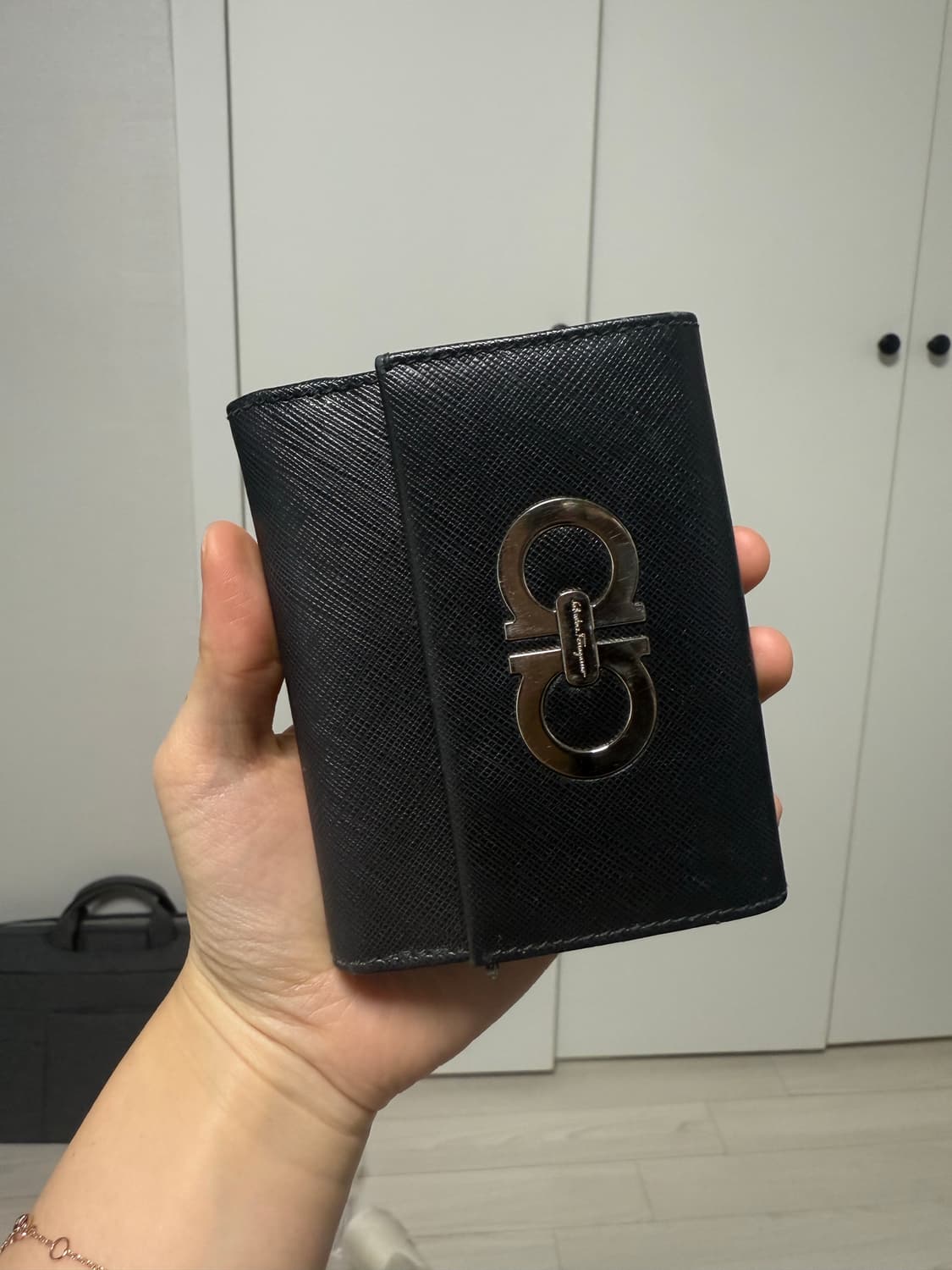 페레가모 반지갑 상품이미지1