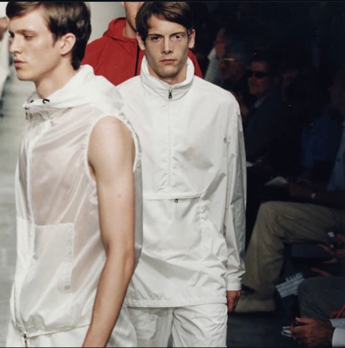 [46] SS1999 프라다 스포츠 런웨이 라텍스 포켓 아노락 자켓 상품이미지1