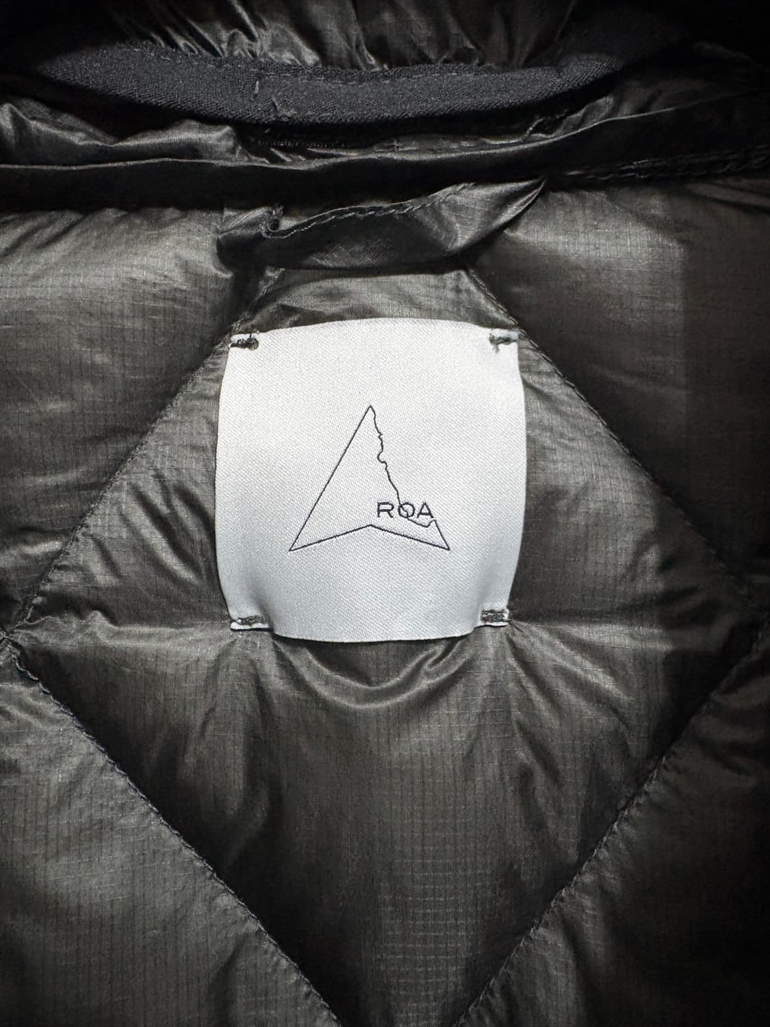 로아 X 아워레가시 / 누나800 필파워 후드 다운자켓 슬레이트 / S 상품이미지6