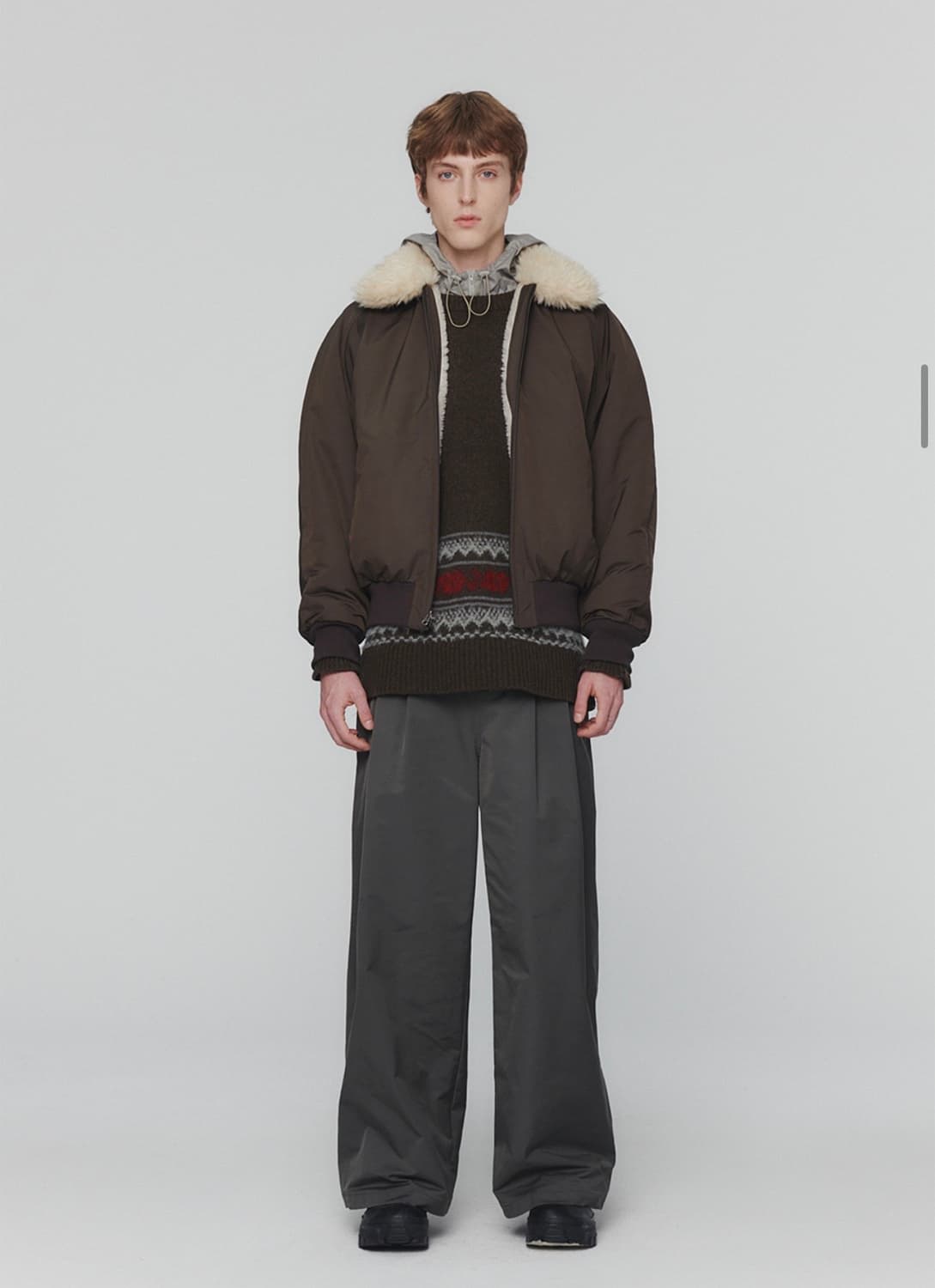 아모멘토 리버시블 오버사이즈 시어링 점퍼 상품이미지5