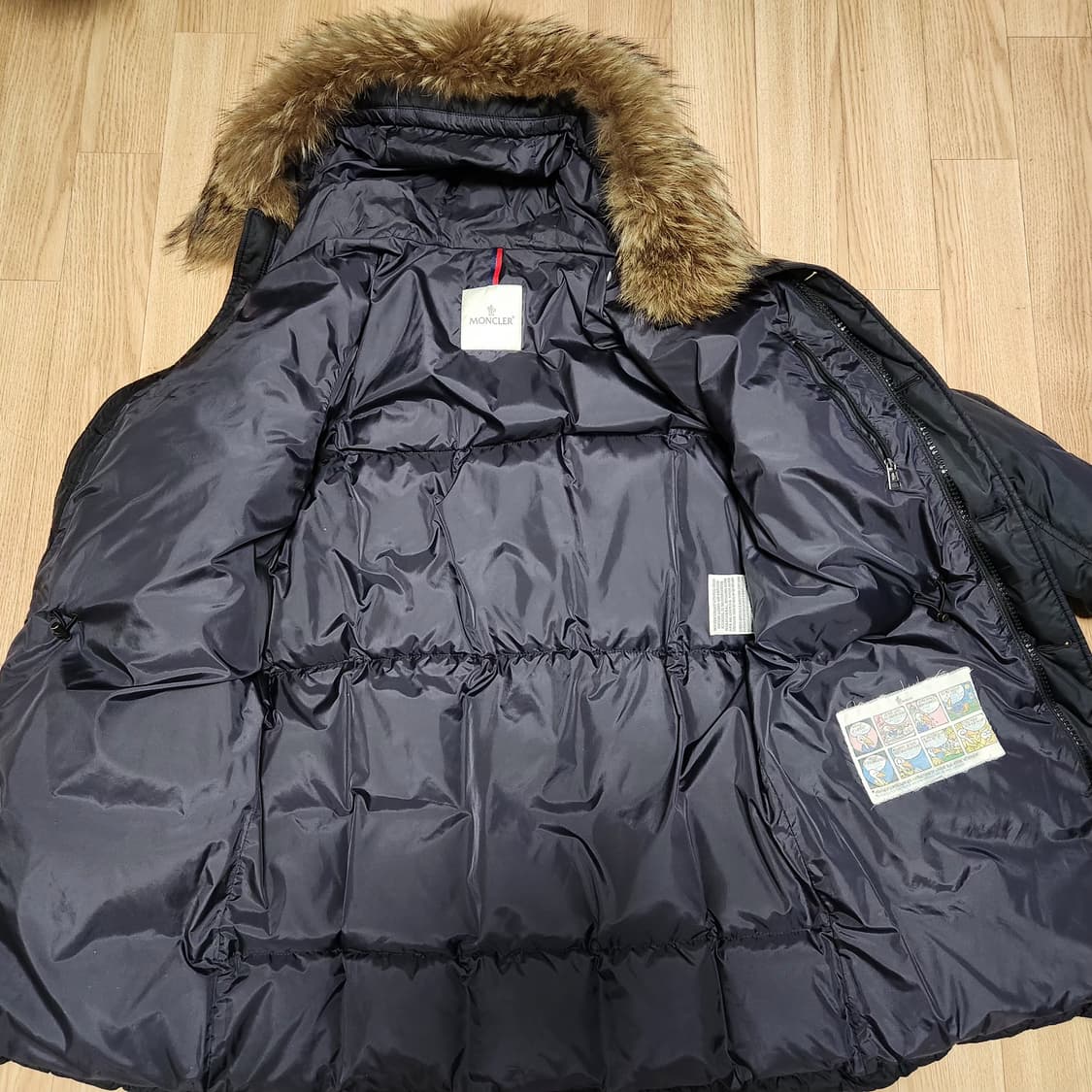 몽클레어 몽클레어 affton 애프톤 아프톤  3 (105) 상품이미지3