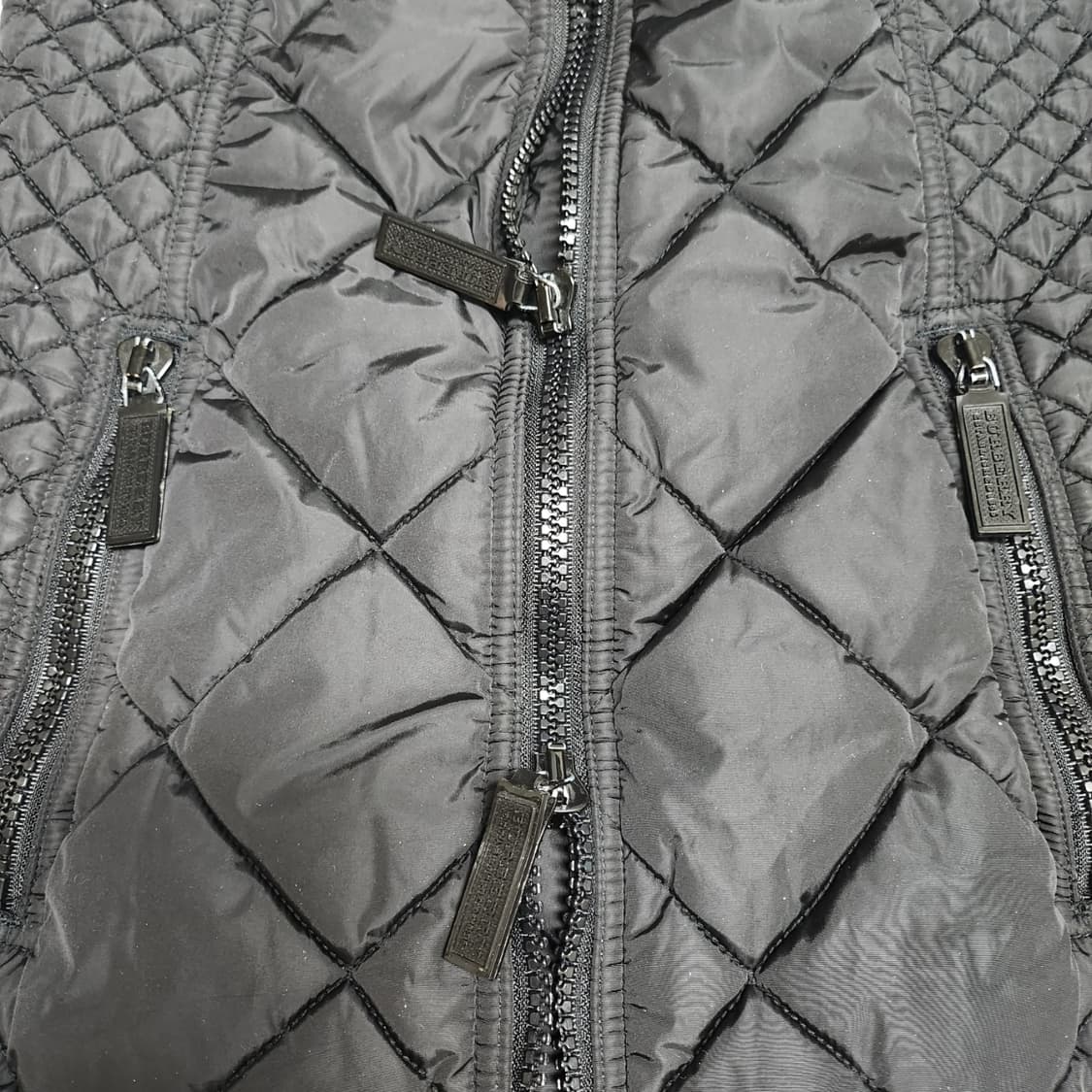 버버리 패딩코트 상품이미지4