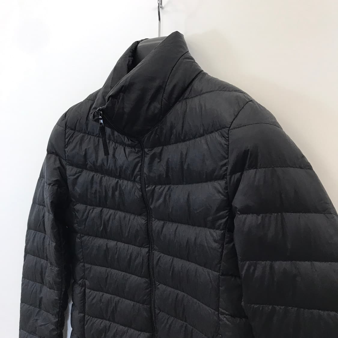 유니클로 울트라라이트다운 패딩점퍼 [여성M] 상품이미지2