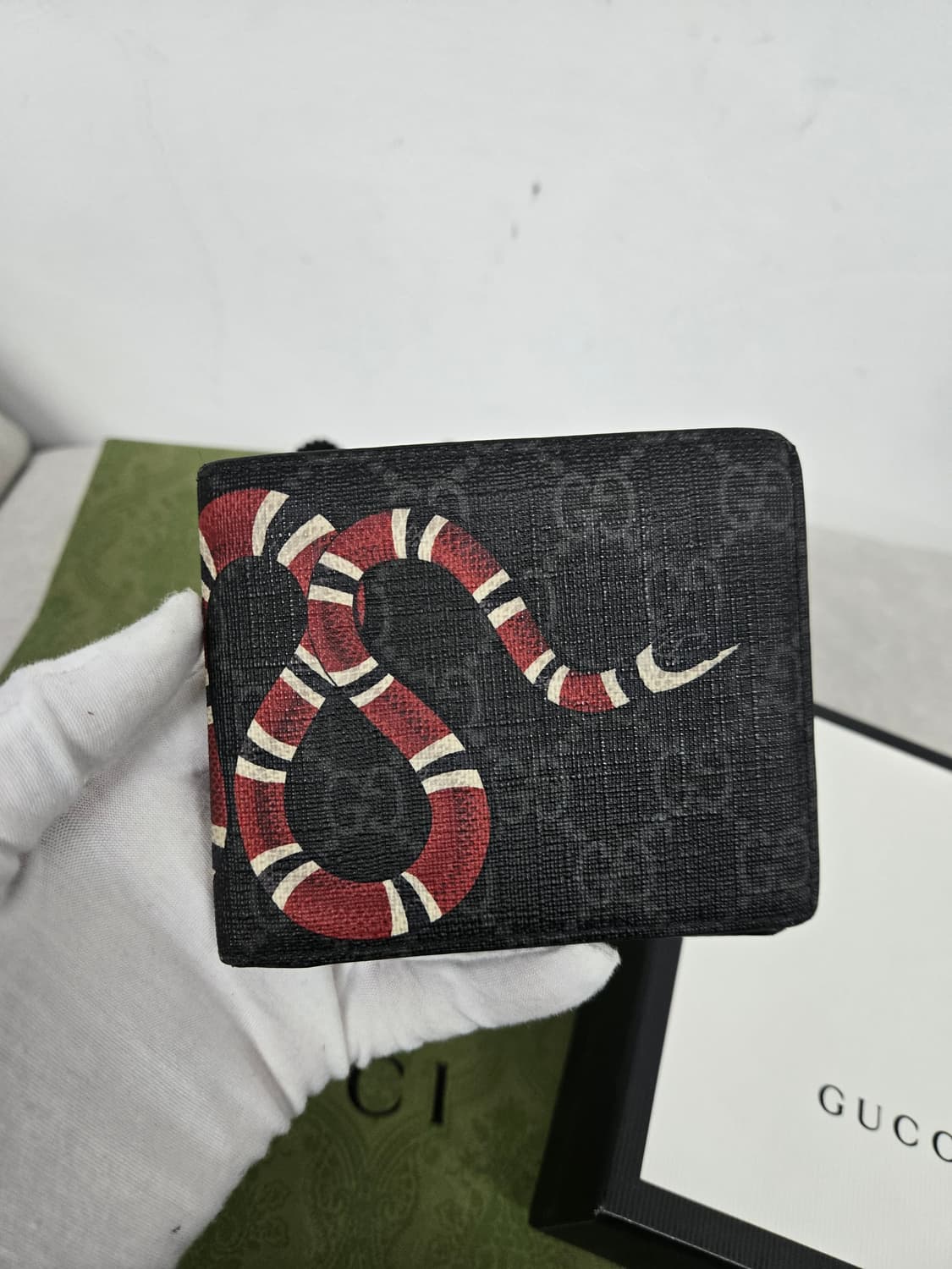 [보증서 정품] 구찌 킹스네이크 반지갑 상품이미지5