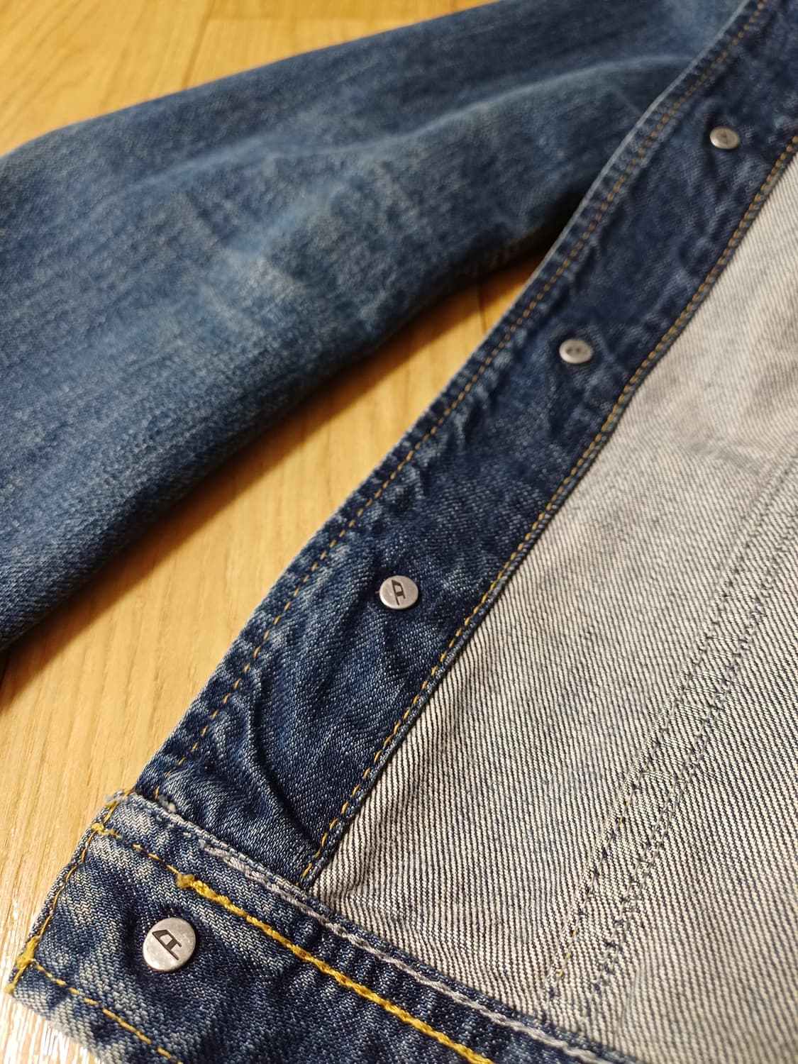 디젤 빈티지 워싱 데님 트러커 자켓 상품이미지9