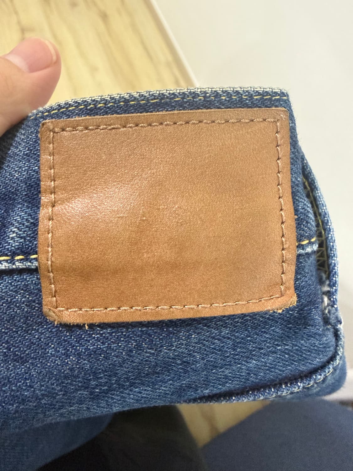 하츠키 와이드 테이퍼드 데님 유즈드 블루  4사이즈 상품이미지3