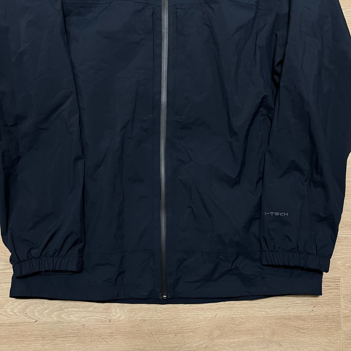 컬럼비아 티타늄 옴니테크 바람막이 자켓 상품이미지3