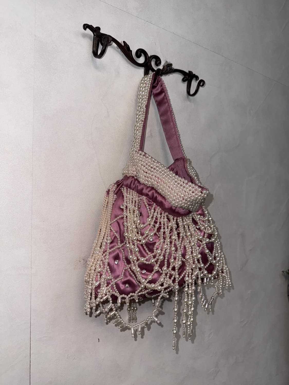 Pink satin fairy cubic pearl hand bag 상품이미지2